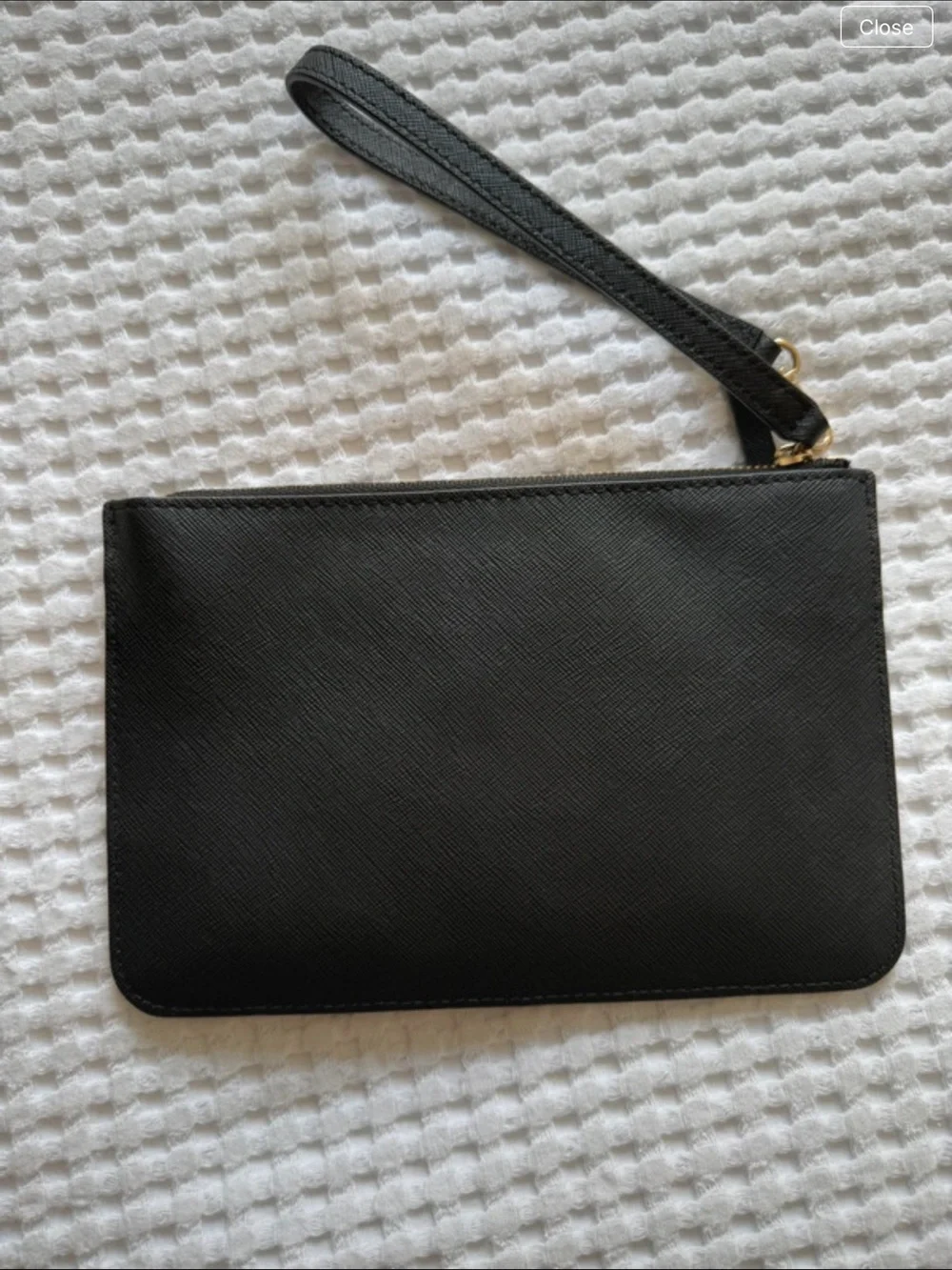 Kate Spade Tinie Laurel Way Wristlet Black Leather WLRU2677